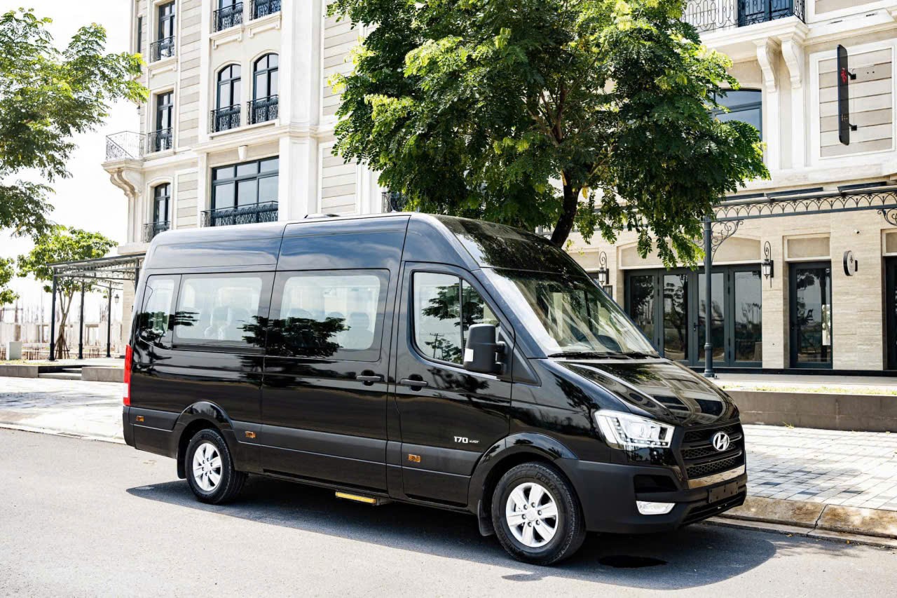 Car Rental with Driver in Hai Phong – Wide Range of Car Services